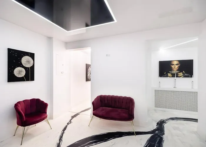 Bucharest Studios New York Room